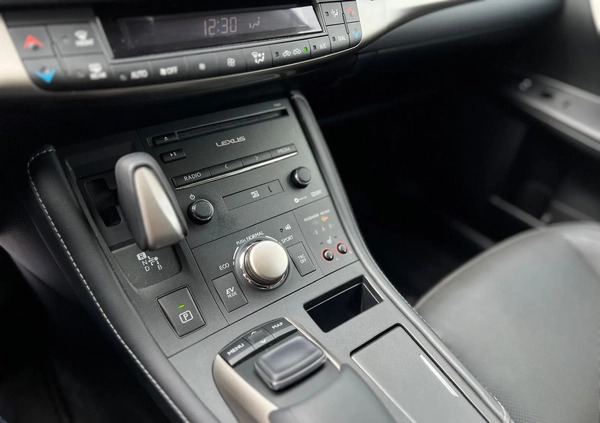 Lexus CT cena 63000 przebieg: 78360, rok produkcji 2019 z Tyszowce małe 277